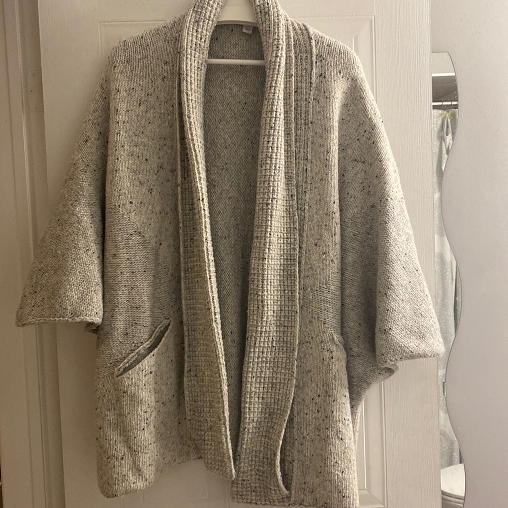 White & Warren oversized cardigan size M/L